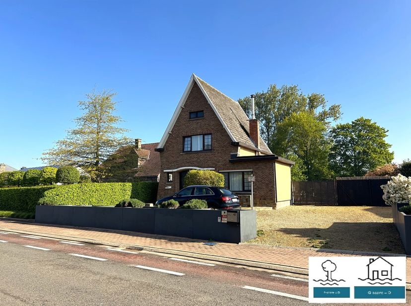 QSPOT stelt jou deze superleuke ééngezinswoning voor, gelegen te BORLO, met een fenomenaal leuke buitenomgeving op een perceel van 16 a 23 ca. Aan de