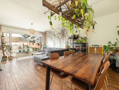                                         Appartement à vendre à Lebbeke, € 189.000
