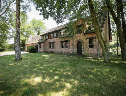                                         Woning te koop in Beringen, € 980.000
