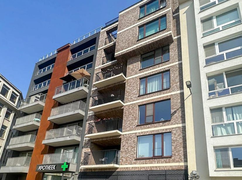 Garage à louer
                    à 9000 Gent