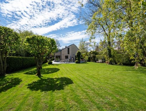                                         Villa te koop in Linkebeek, € 890.000

