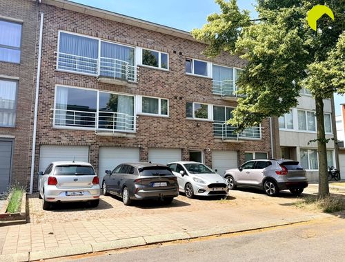                                         Appartement te huur in Edegem, € 900
