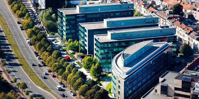 Bedrijfsvastgoed te huur in Uitbreidingstraat 86, 2600 Berchem