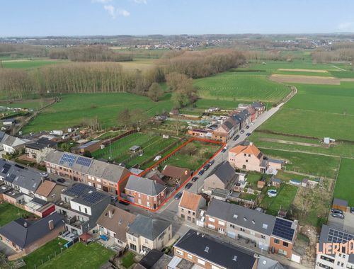                                         Bouwgrond te koop in Herzele, € 550.000
