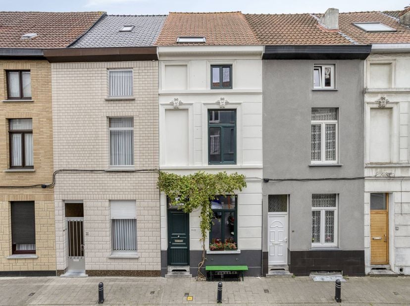 Huis te koop in Rietstraat 32,
                    9000 Gent