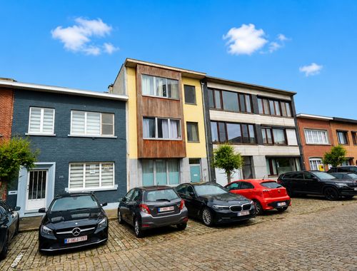                                         Appartement te koop in Lier, € 250.000
