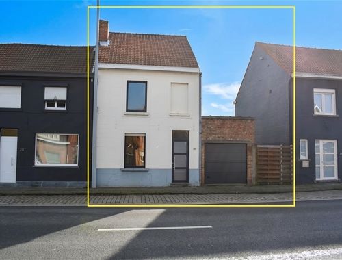                                         Maison à louer à Brugge, € 895

