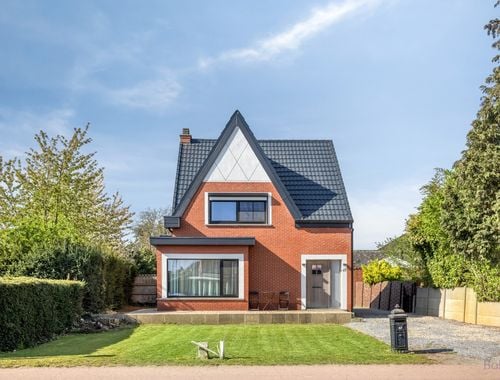                                         Maison à vendre à Vorst, € 348.000

