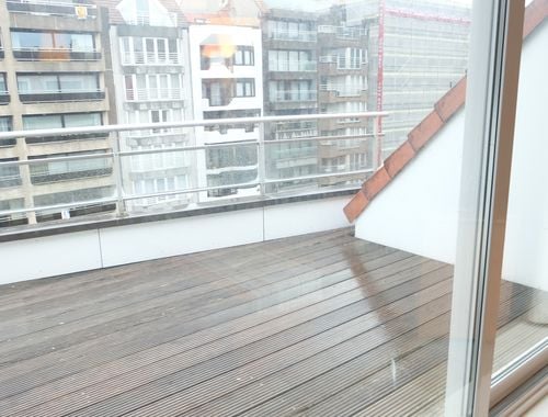                                         Triplex à louer à Heist-aan-Zee, € 900
