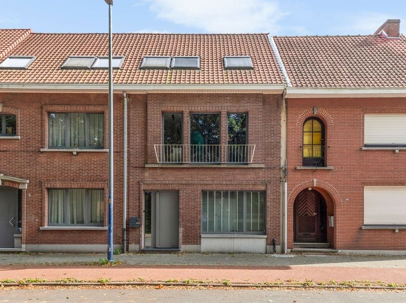 Maison à vendre à Holle Weg 9A,
                    2550 Kontich