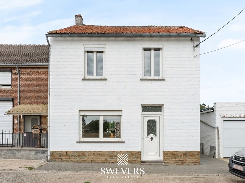 Voor meer info en foto’s, surf naar www.swevers.be – Rustig wonen, veel ruimte en een groen uitzicht komen samen in deze halfopen woning aan de Wintbo