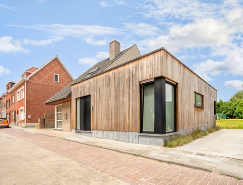                                         Woning te koop in Lauwe, € 475.000
