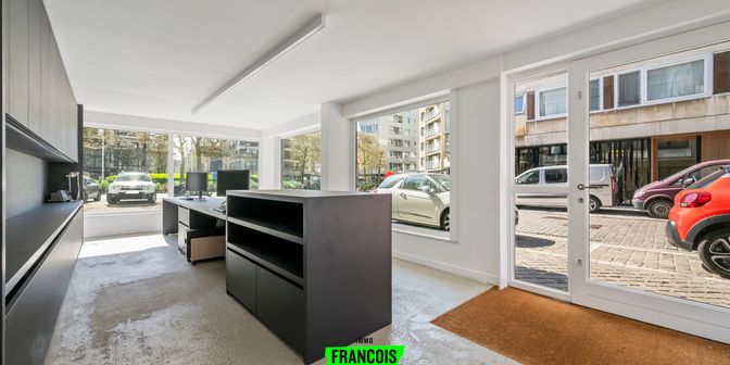 Bien professionnel à vendre à Leopold I-Plein 7, 8400 Oostende