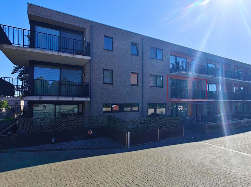 Appartement à louer à Heidebloemstraat 16 boîte 6,
                    1600 Sint-Pieters-Leeuw