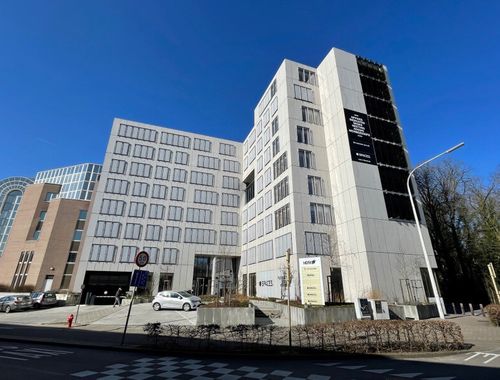                                         Bureaux à louer à Auderghem, € 1.250
