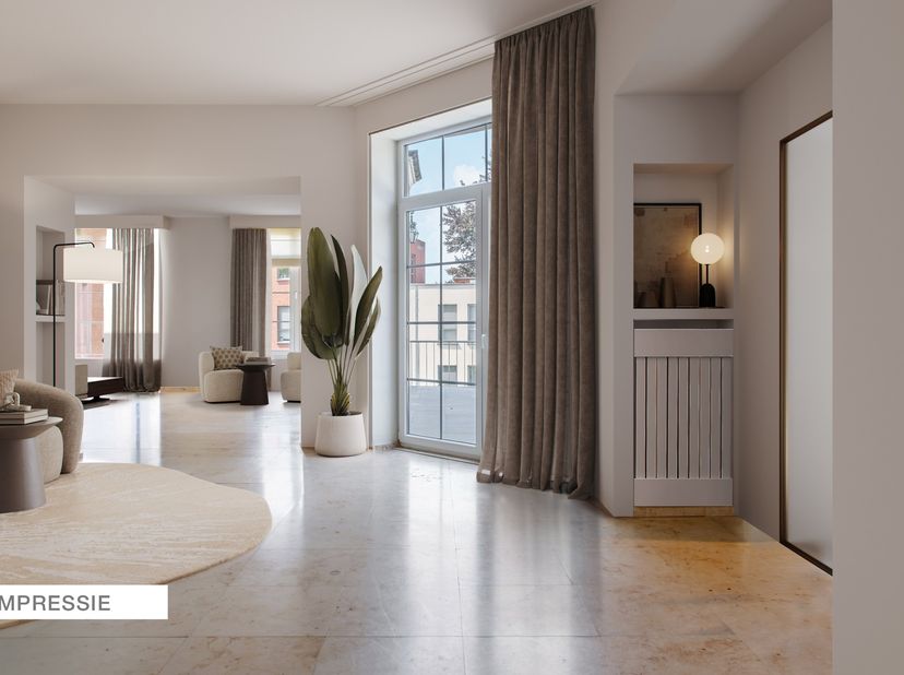 Dit uitzonderlijke villa-appartement van 265m² biedt ongeëvenaard comfort en luxe, met een schitterend ruim terras, een privé tuin van 390m², dubbele