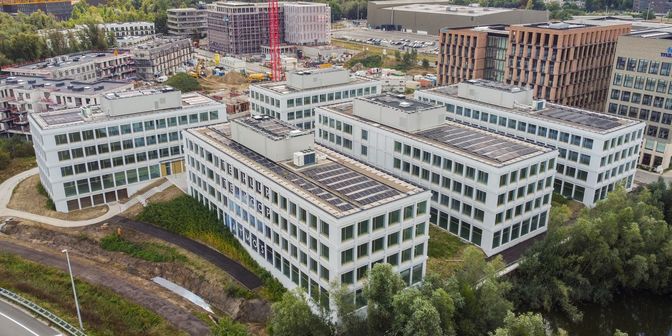 Bedrijfsvastgoed te koop in Raymonde de Larochelaan 50, 9051 Sint-Denijs-Westrem