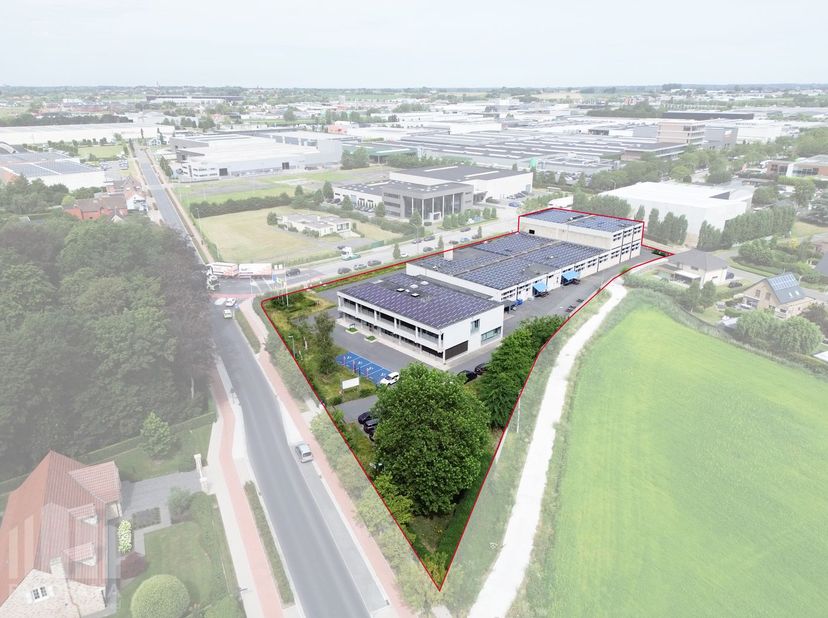 Bedrijfsvastgoed te koop in Wijnendalestraat 126,
                    8800 Roeselare