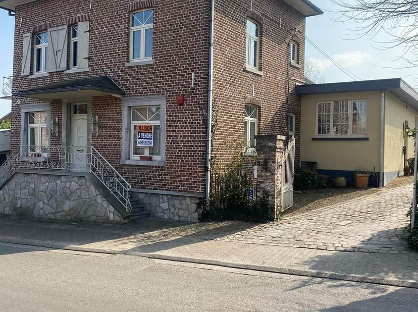 Bent u een freelancer, ondernemer of professional die op zoek is naar een woning die ook uw bedrijf ondersteunt? Ontdek een uitzonderlijk pand waar u