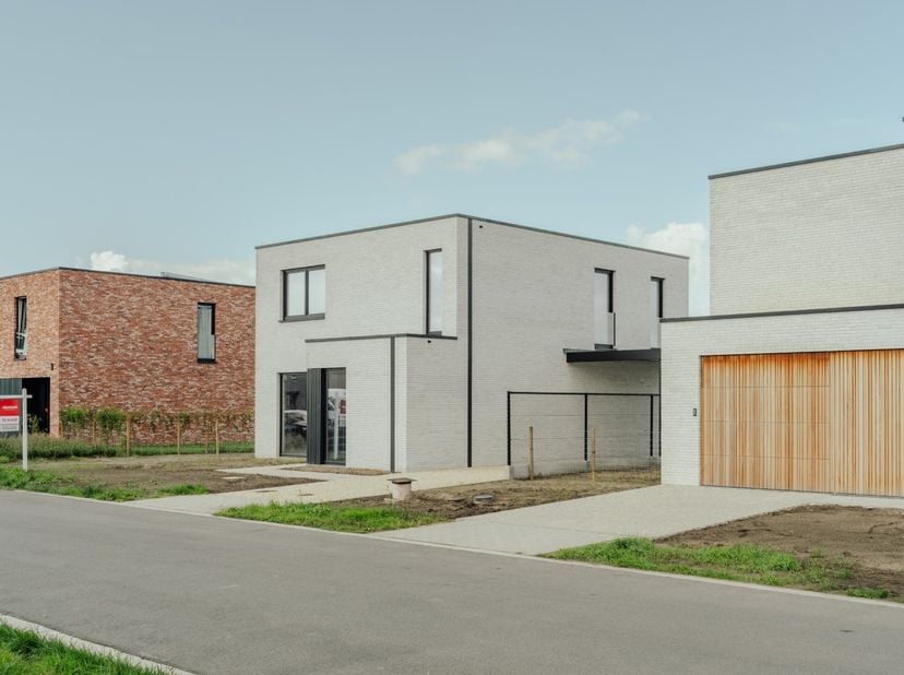 Project te koop in Koningsstoel 12 bus B,
                    2960 Brecht