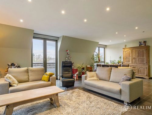                                         Appartement te koop in Moeskroen, € 295.000
