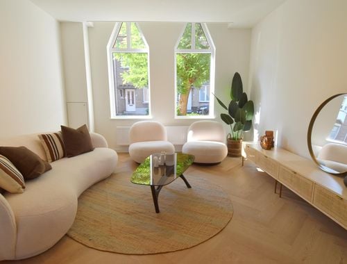                                         Herenhuis te koop in Kortrijk, € 449.000

