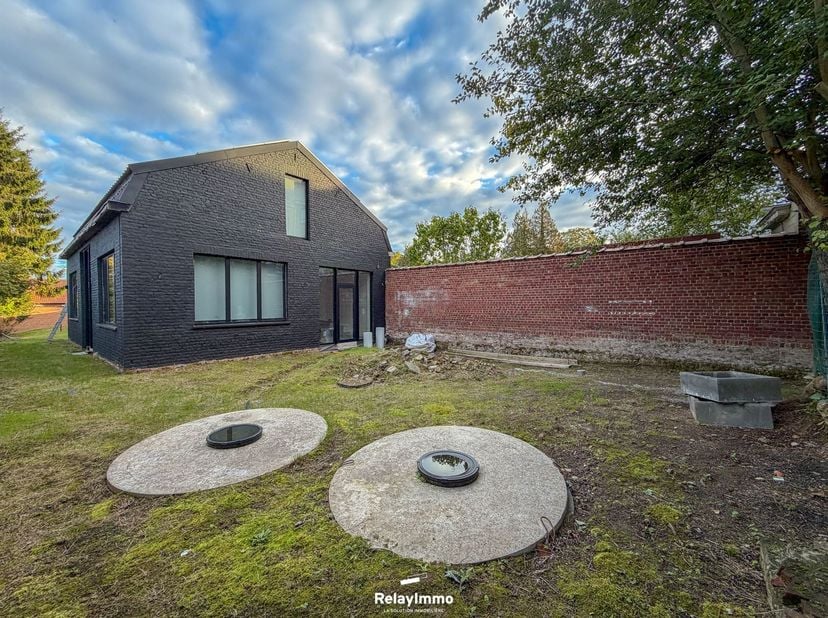 Huis te koop in Chaussée de Lille 43,
                    7500 Tournai