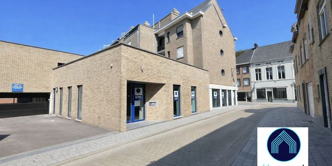 Bedrijfsvastgoed te huur in Stationsstraat 1, 9990 Maldegem