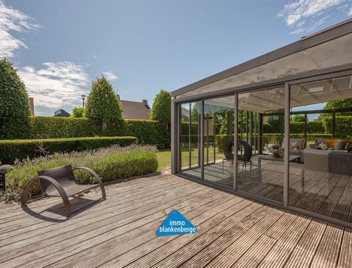                                         Villa te koop in Uitkerke, € 564.000
