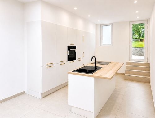                                         Maison unifamiliale à vendre à Quaregnon, € 195.000
