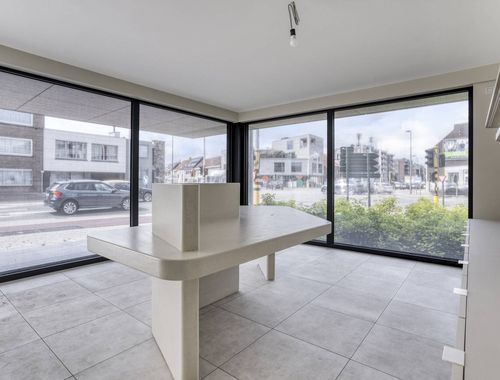                                         Bureaux à vendre à Roeselare, € 249.000

