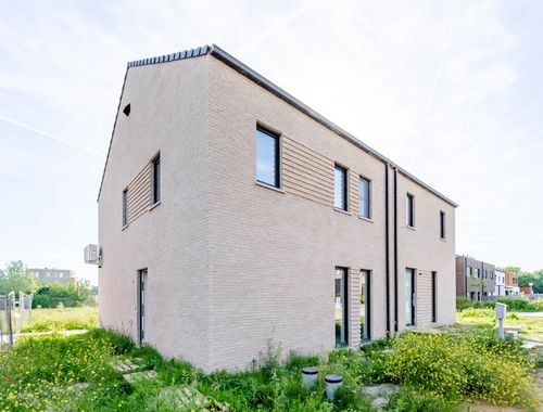                                         Eengezinswoning te koop in Herzele, € 409.000

