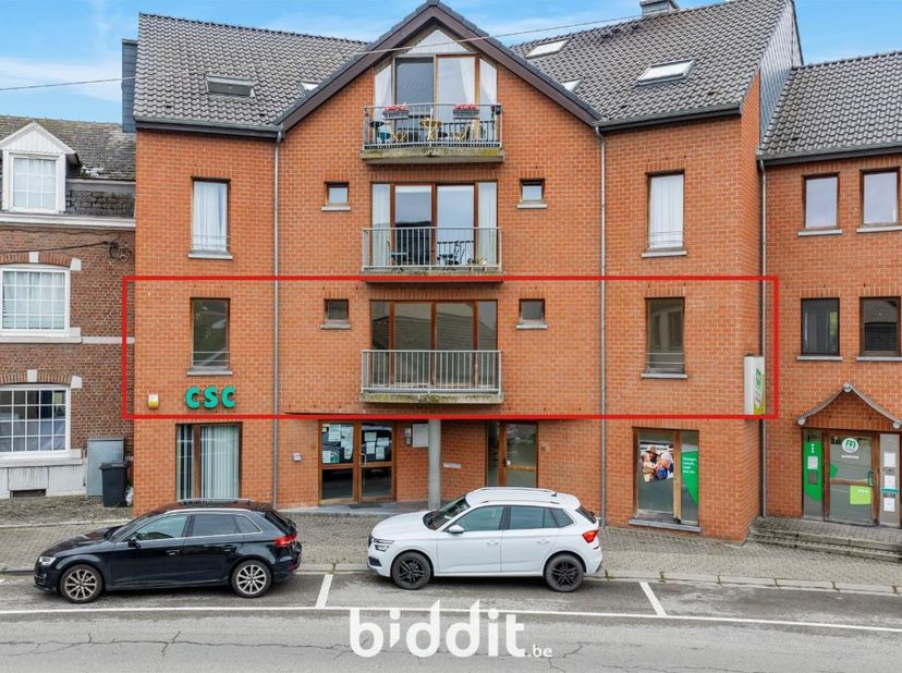 APPARTEMENT AU 1ER ÉTAGE, 2 CHAMBRES, AU CENTRE D’AYWAILLE - <br />
<br />
Un appartement situé au 1er étage de la Résidence "Aqualys" à Aywaille proc