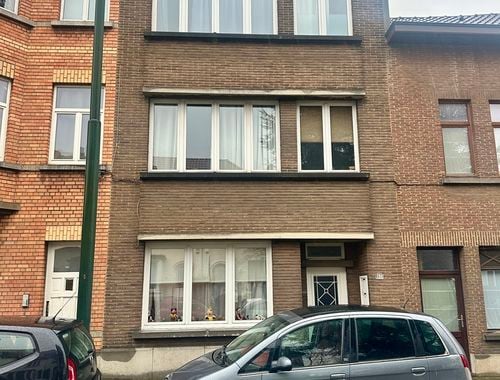                                         Appartement te koop in Ukkel, € 240.000
