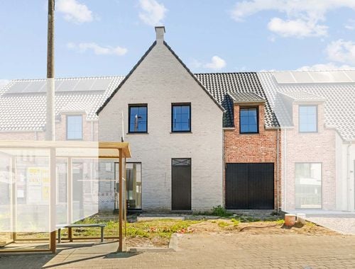                                         Maison à vendre à Zwevezele, € 470.600
