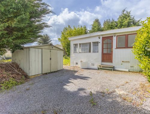                                        Woning te koop in Forges, € 30.000
