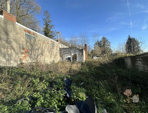                                         Terrain à bâtir à vendre à Marchienne-au-Pont, € 135.000

