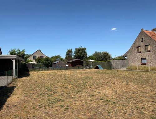                                         Bouwgrond te koop in Sijsele, € 255.000
