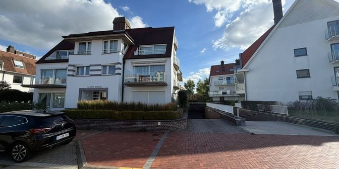 Garage à louer à Bayauxlaan 77, 8300 Knokke