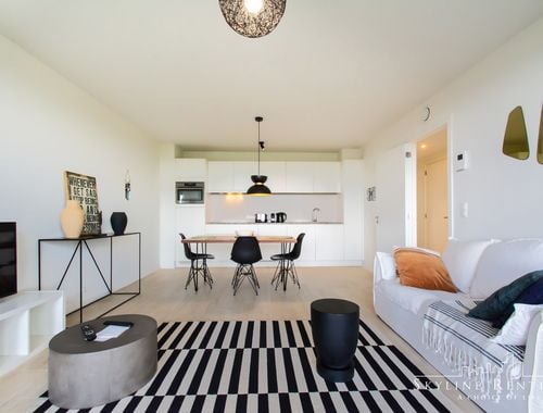                                         Appartement à louer à Evere, € 1.200
