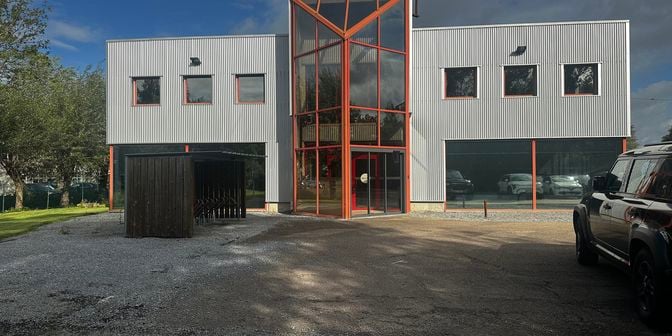 Bedrijfsvastgoed te huur in Everdongenlaan 15/bus 1 15, 2300 Turnhout