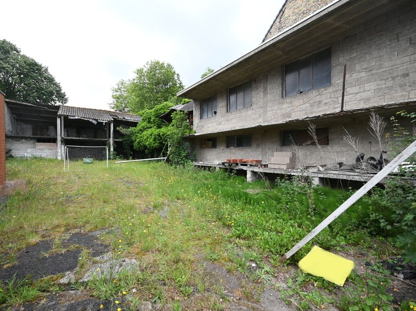 Terrain à vendre
                    à 8850 Ardooie