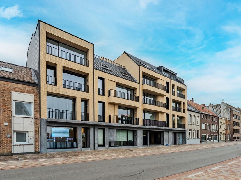 Appartement te koop
                    in 8400 Stene