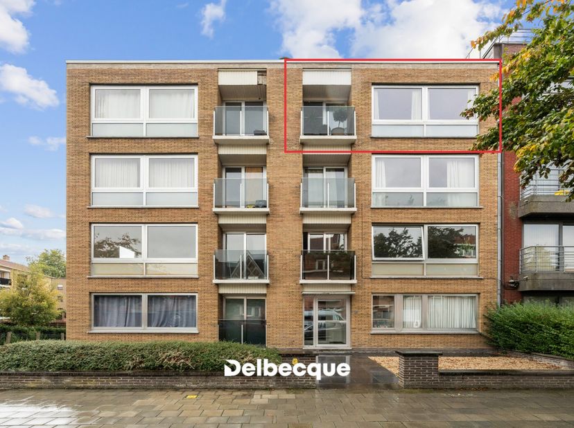 Appartement te koop in Karel de Stoutelaan 113 bus 0302,
                    8000 Brugge