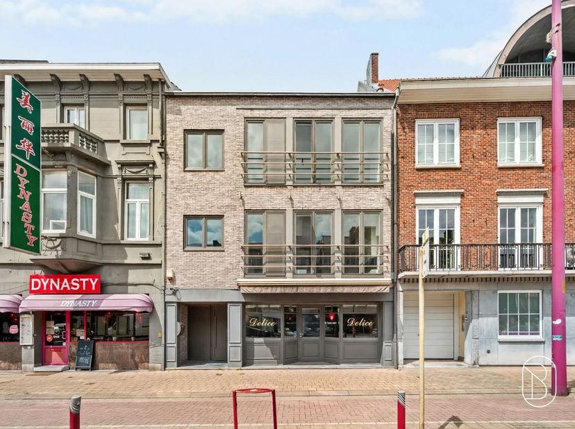Huis te koop in Kortrijkstraat 5,
                    9800 Deinze