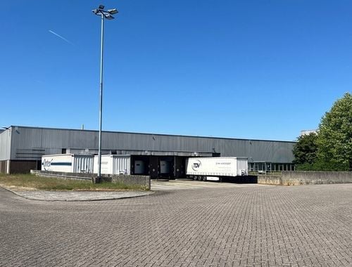                                         Bedrijfsgebouw te huur in Sint-Gillis-Bij-Dendermonde, € 41.033
