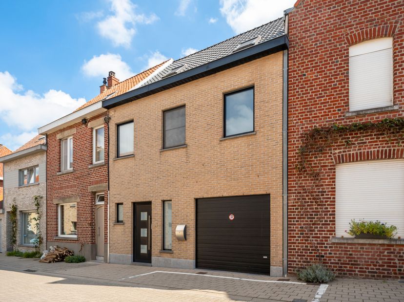 Huis te koop in Menenstraat 71,
                    8930 Lauwe