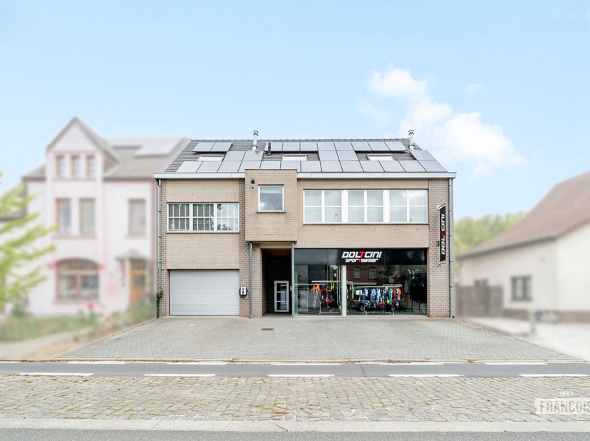 Bien professionnel à vendre à Provincieweg 298,
                    9550 Hillegem