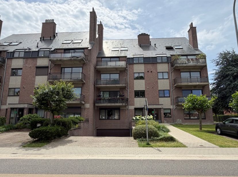Garage à vendre
                    à 3500 Hasselt