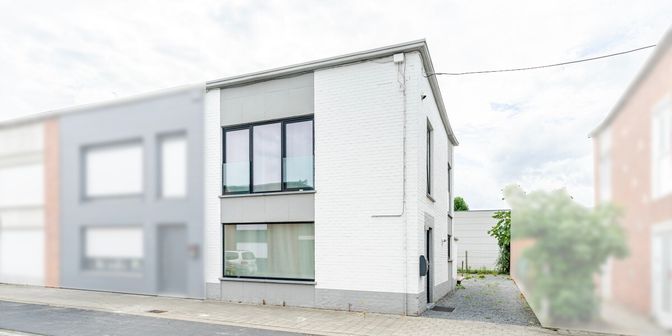 Huis te koop in Burgemeester Verstaenlaan 22, 8720 Wakken